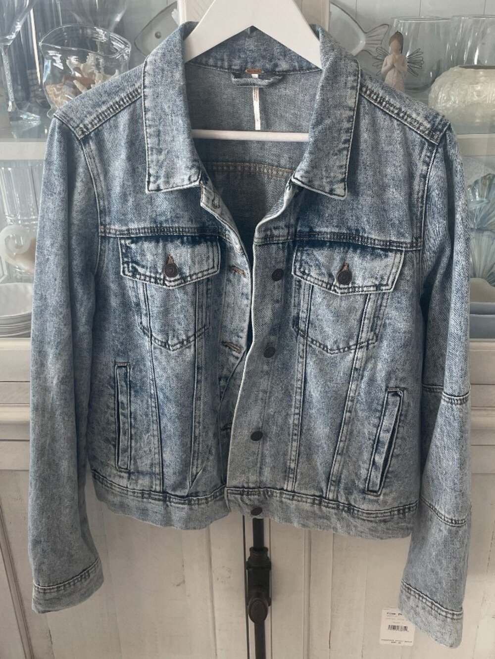 FREE PEOPLE RUMORS DEMIN JACKET SIZE LARGE NWT